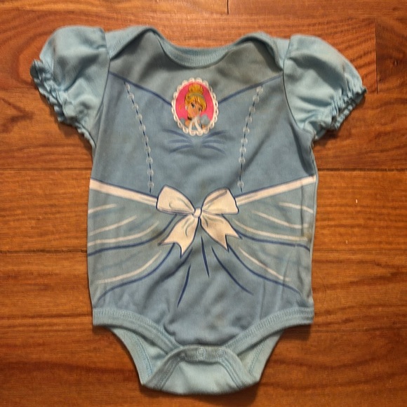 Disney Princess Baby Onesies Set - Picture 8 of 9